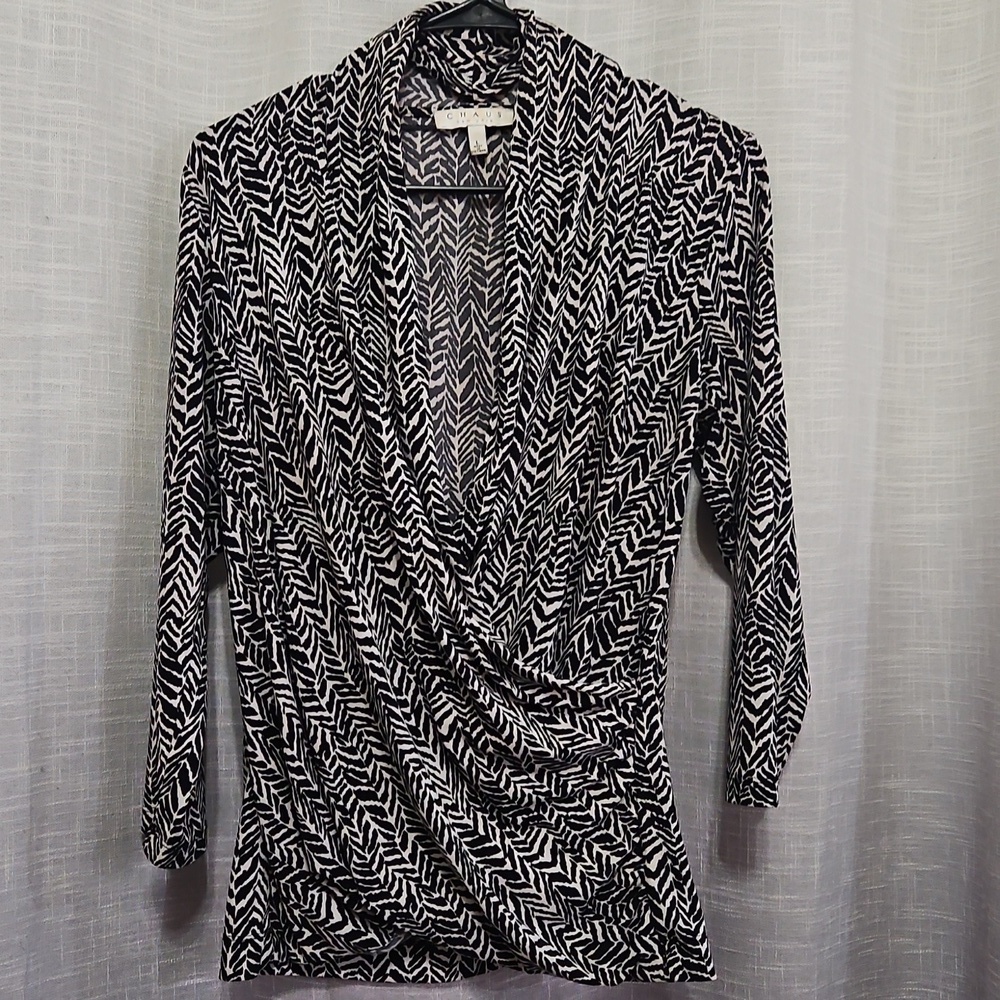 Chaus Black and White Zigzag Blouse